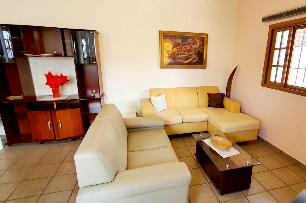 Casa Pereque-Acu Villa Ubatuba Buitenkant foto